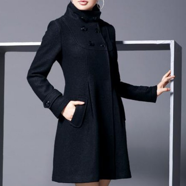 Solvara | Elegante Jacke mit Doppeltaschen und Kapuze
