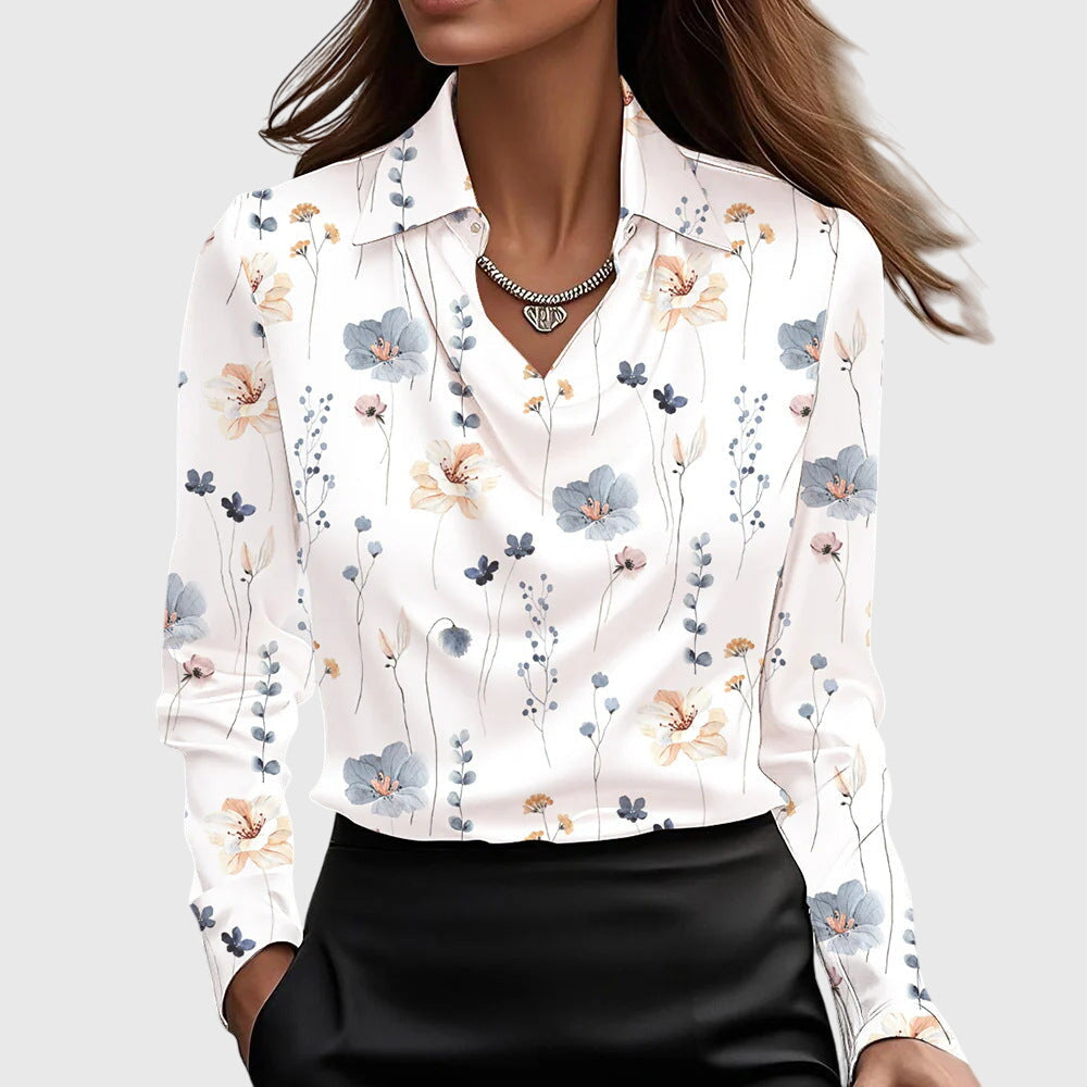 Gleura | Bluse mit Luxuriösem Glanz und Plissiertem Halsausschnitt