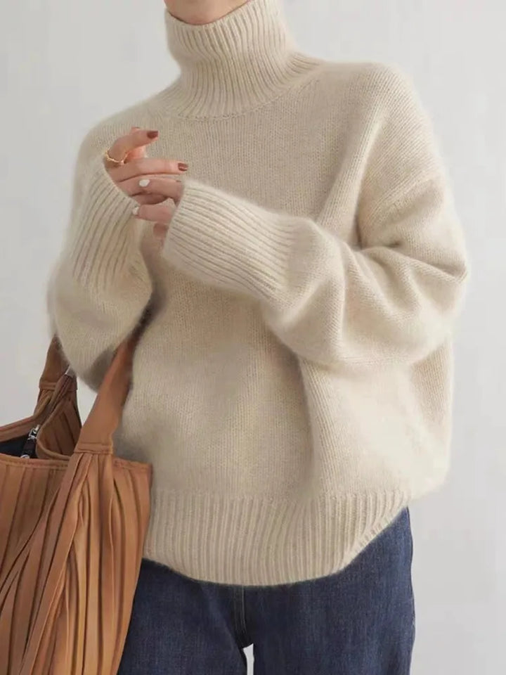Collaria | Eleganter Pullover mit hohem Kragen