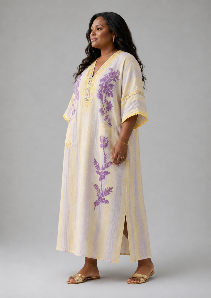Aurelia | V-Ausschnitt Halbarm Gestreiftes Blumen-Maxikleid