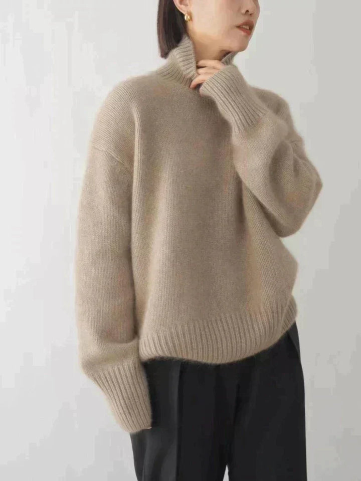 Collaria | Eleganter Pullover mit hohem Kragen