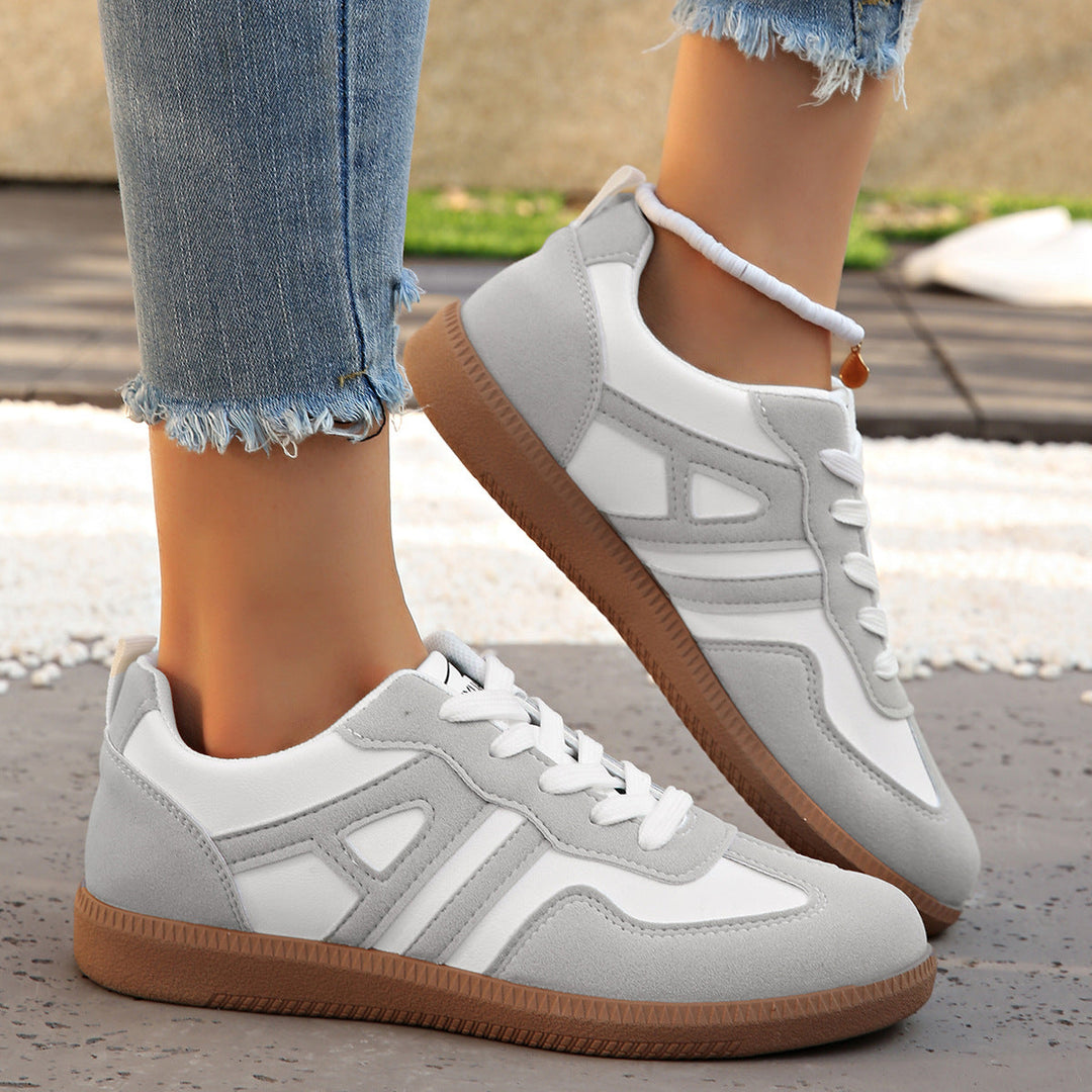 Britt | Sneaker